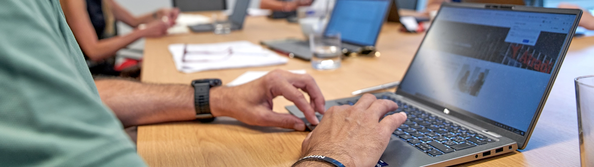 atradius online services products czech 2025