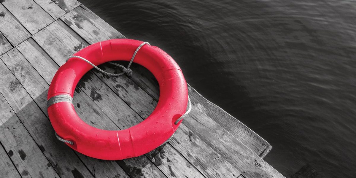 Life buoy on decking | Atradius